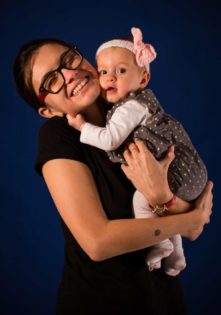 sesja rodzinna w studio mama z dzickiem
