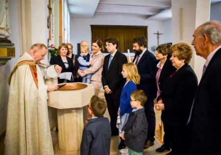 zdjęcia ze chrztu szczecin, reportaż z ceremonii chrztu,
