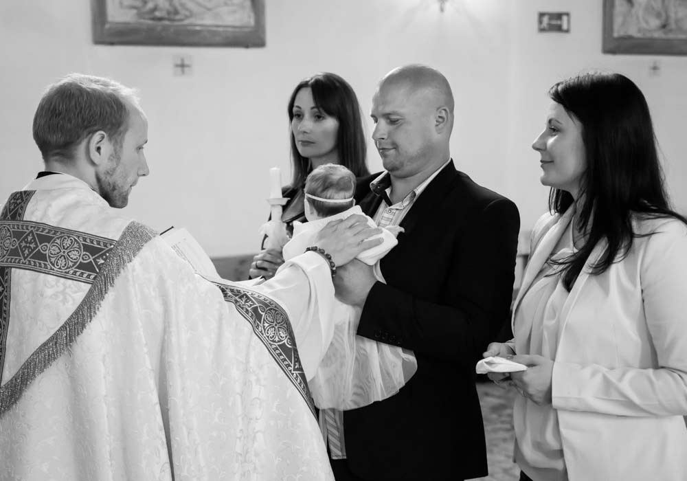 sesja chrzciny, sesja zdjęciowa chrzest, chrzciny fotografia